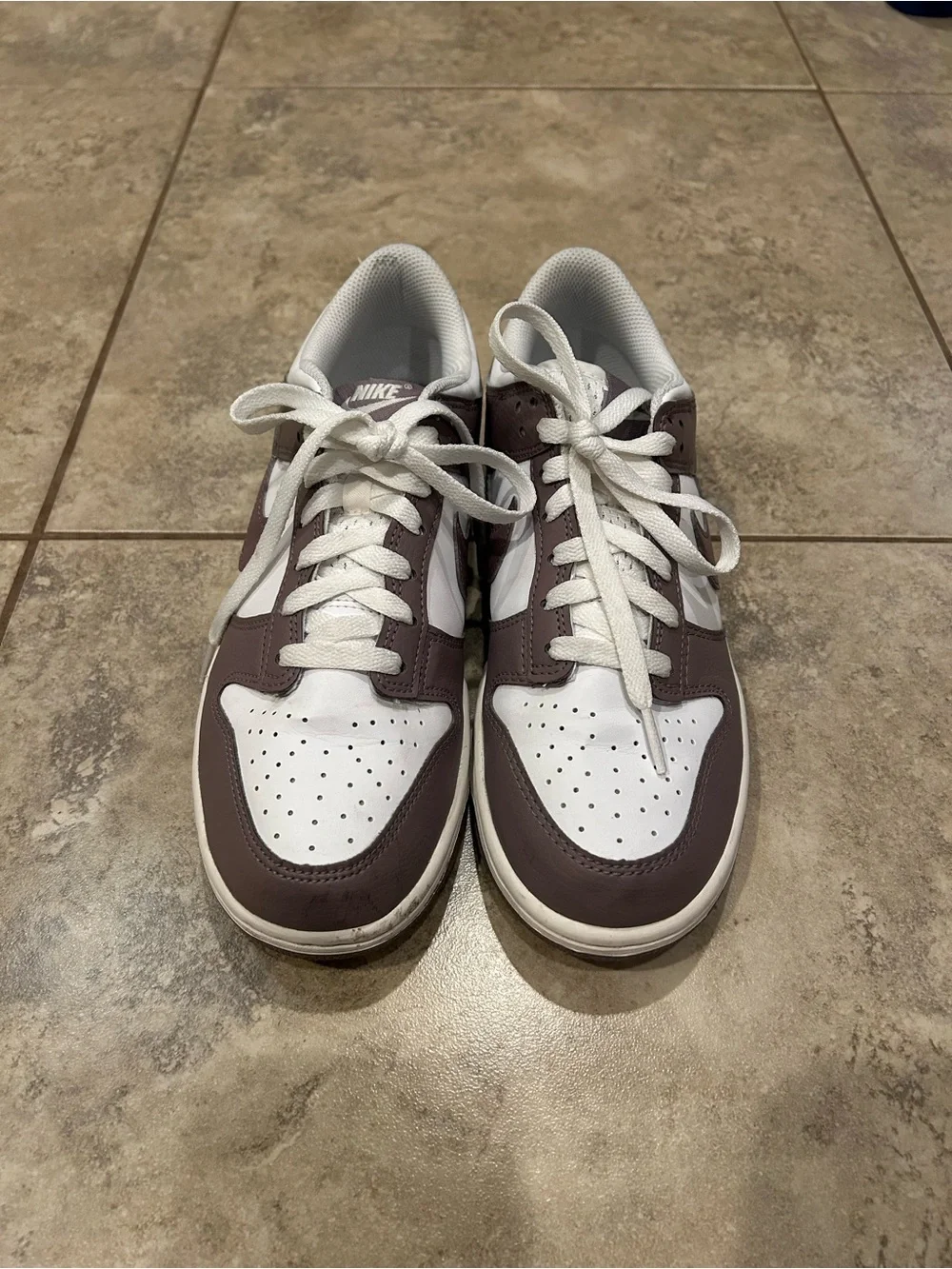 Nike classic low